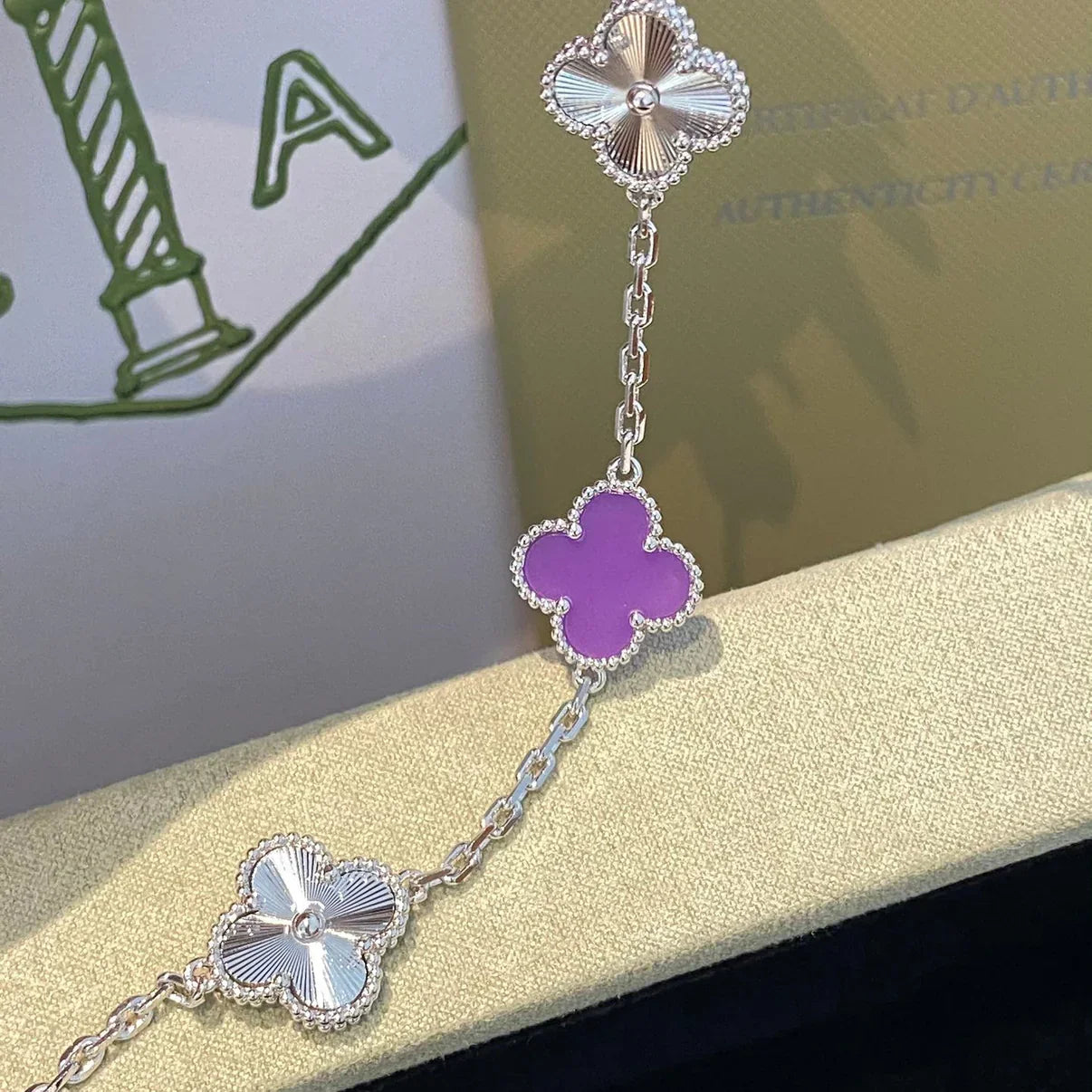 [RAFFINE] CLOVER 5 MOTIF VIOLET BRACELET COLLECTION