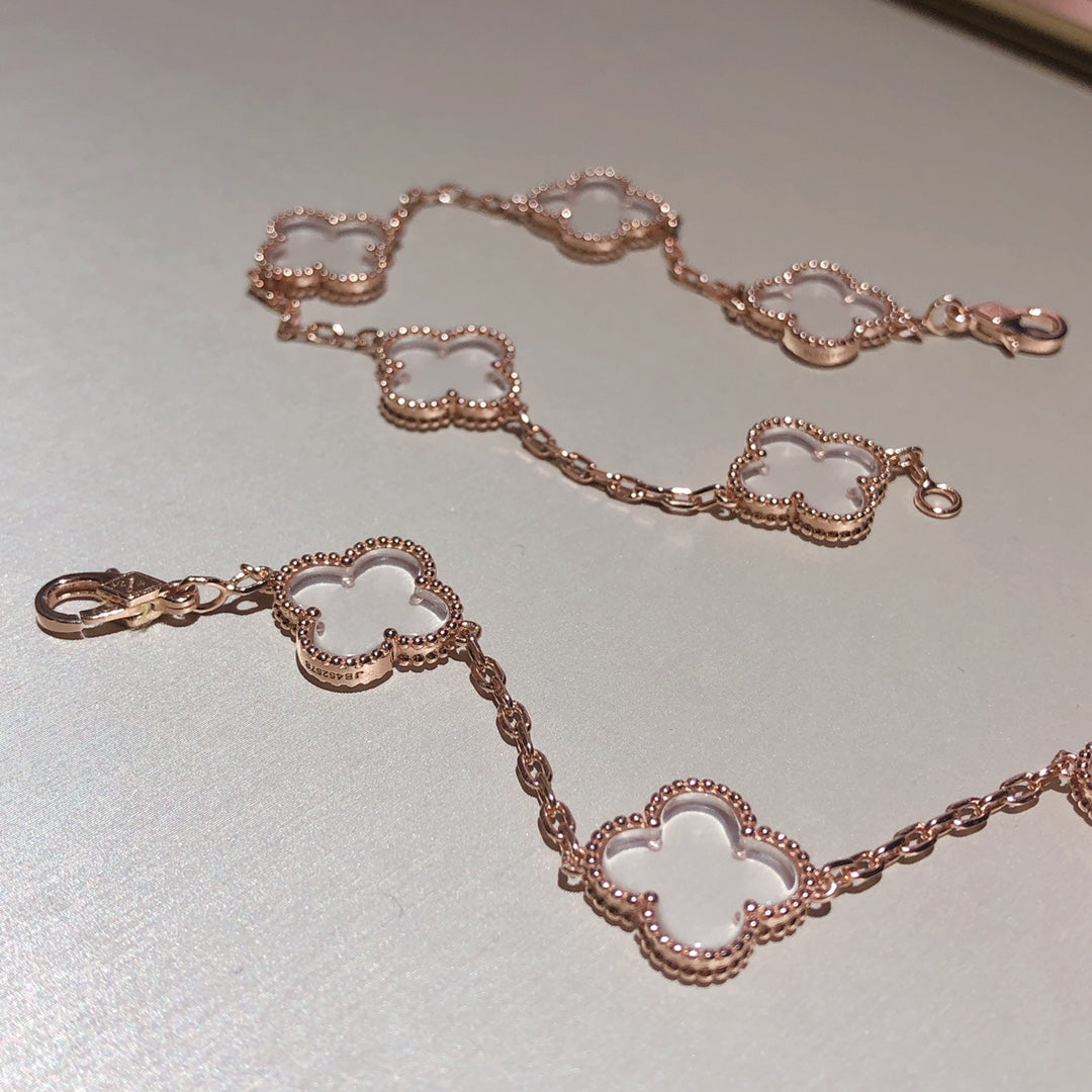 [RAFFINE]CLOVER 5 MOTIF ROCK CRYSTAL BRACELET