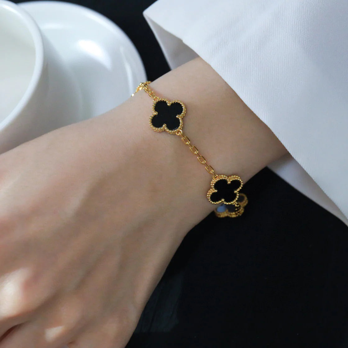 [RAFFINE] CLOVER 5 MOTIF ONYXS BRACELET COLLECTION