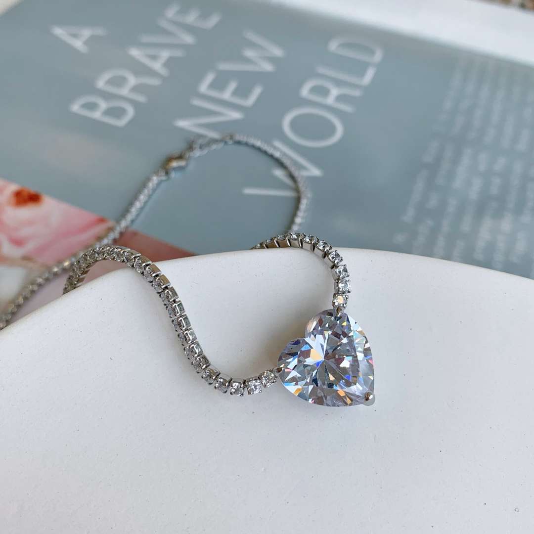 [RAFFINE]8.0 Carat Versatile Colorful Sweet Heart-Shaped Tennis Necklace