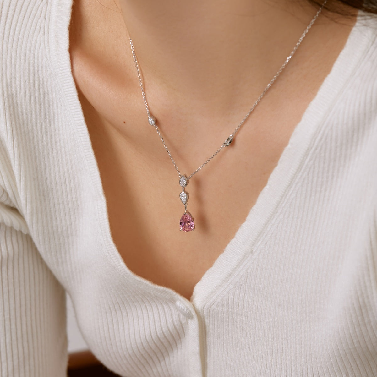 [RAFFINE]Dazzling Pear Cut Necklace