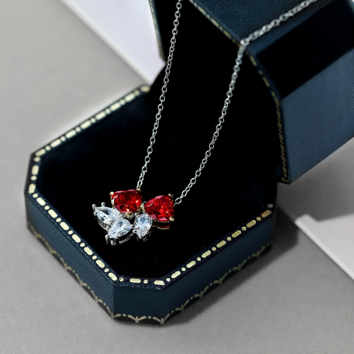 [RAFFINE]Dainty Red Heart Necklace