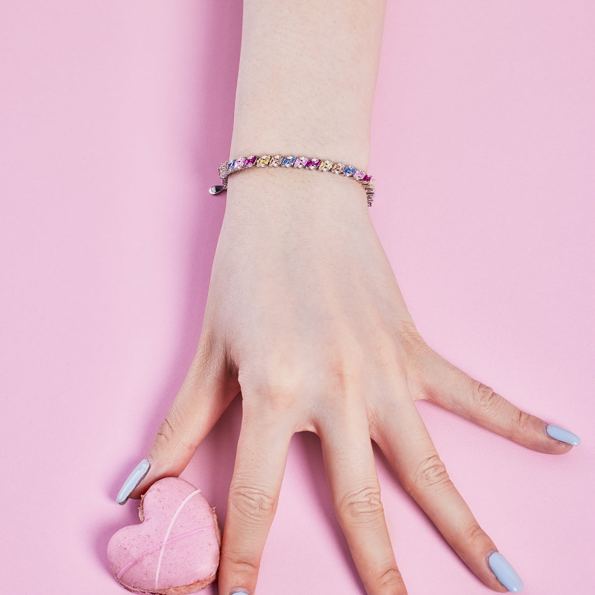 [RAFFINE]Ornate Sparkling Multi Cut Party Bracelet