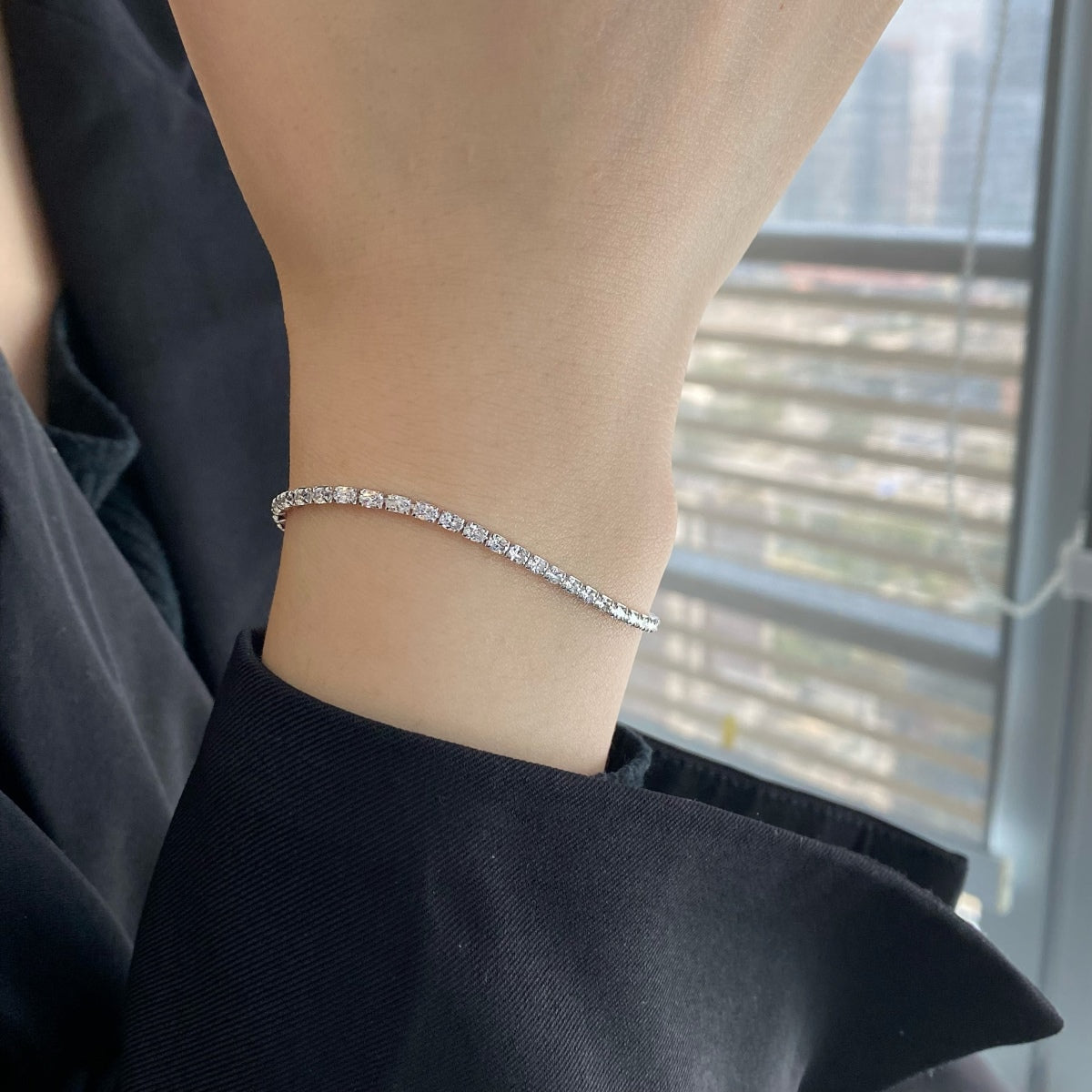 [RAFFINE]Elegant Emerald Cut Daily Bracelet