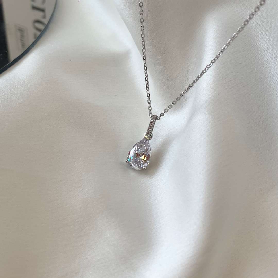 [RAFFINE]Delicate Water Drop Shape Fashion Necklace