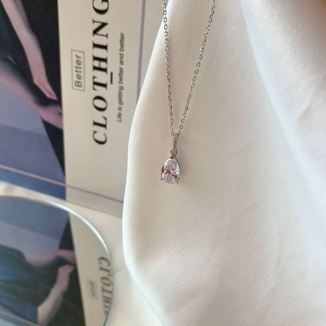 [RAFFINE]Delicate Water Drop Shape Fashion Necklace