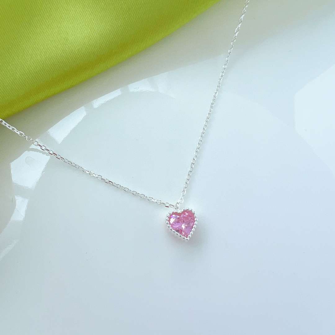 [RAFFINE]Ornate Heart Shape Necklace