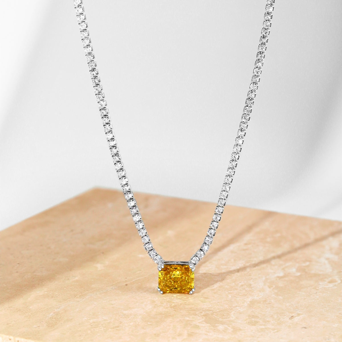 [RAFFINE]4.0 Carat Elegant Radiant Cut Necklace