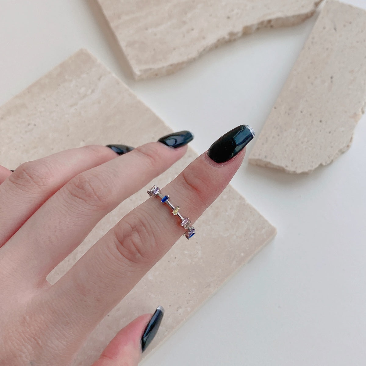 [RAFFINE]Unique Trapezoid Cut Daily Ring