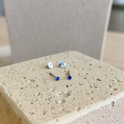 [RAFFINE]Delicate Solitaire Earrings
