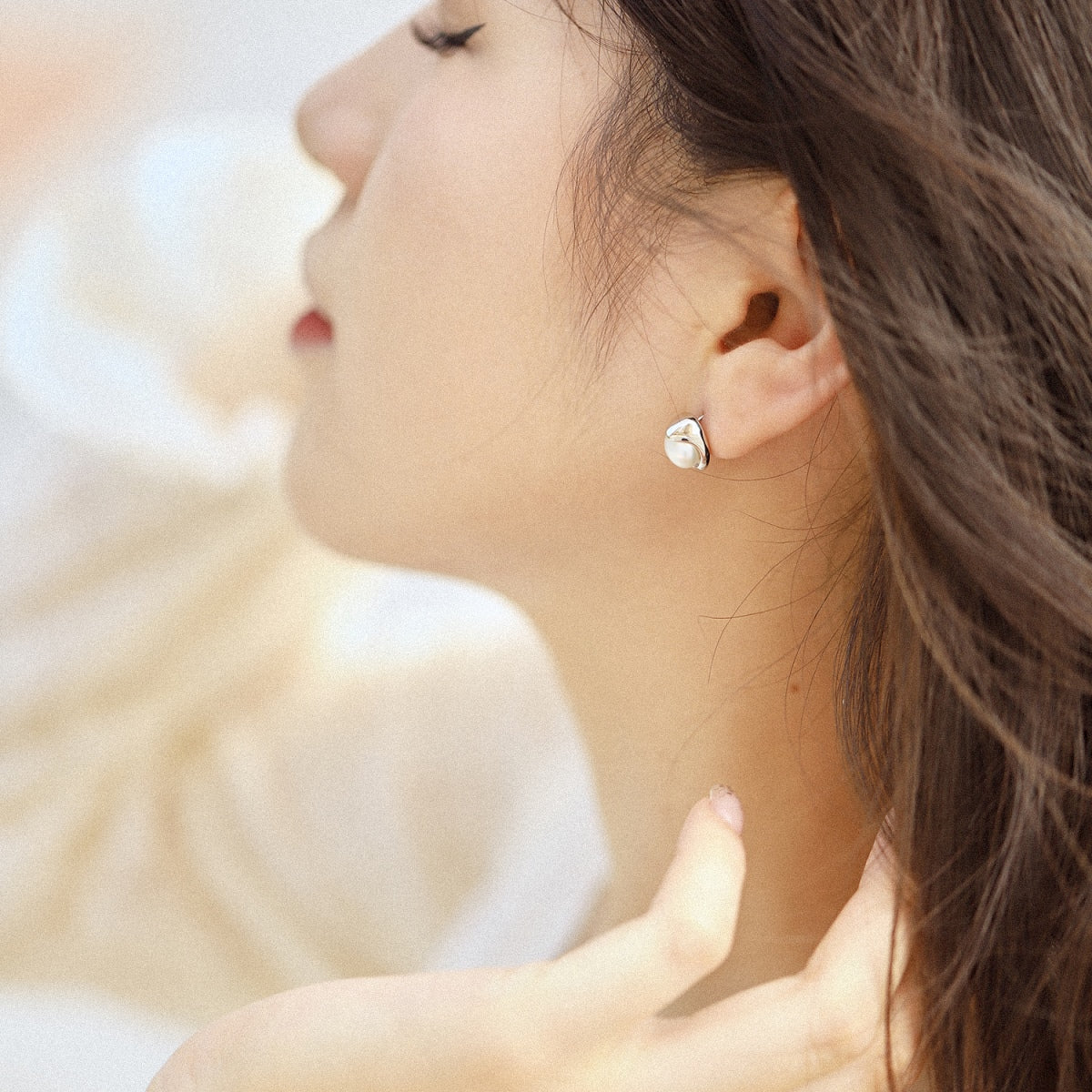 [RAFFINE]Dainty Bread Pearl Earrings