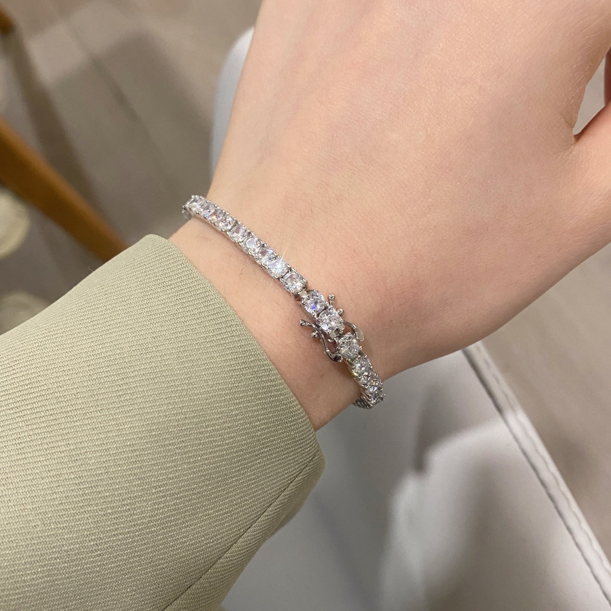 [RAFFINE]Luxurious Ornate Round Cut Tennis Bracelet