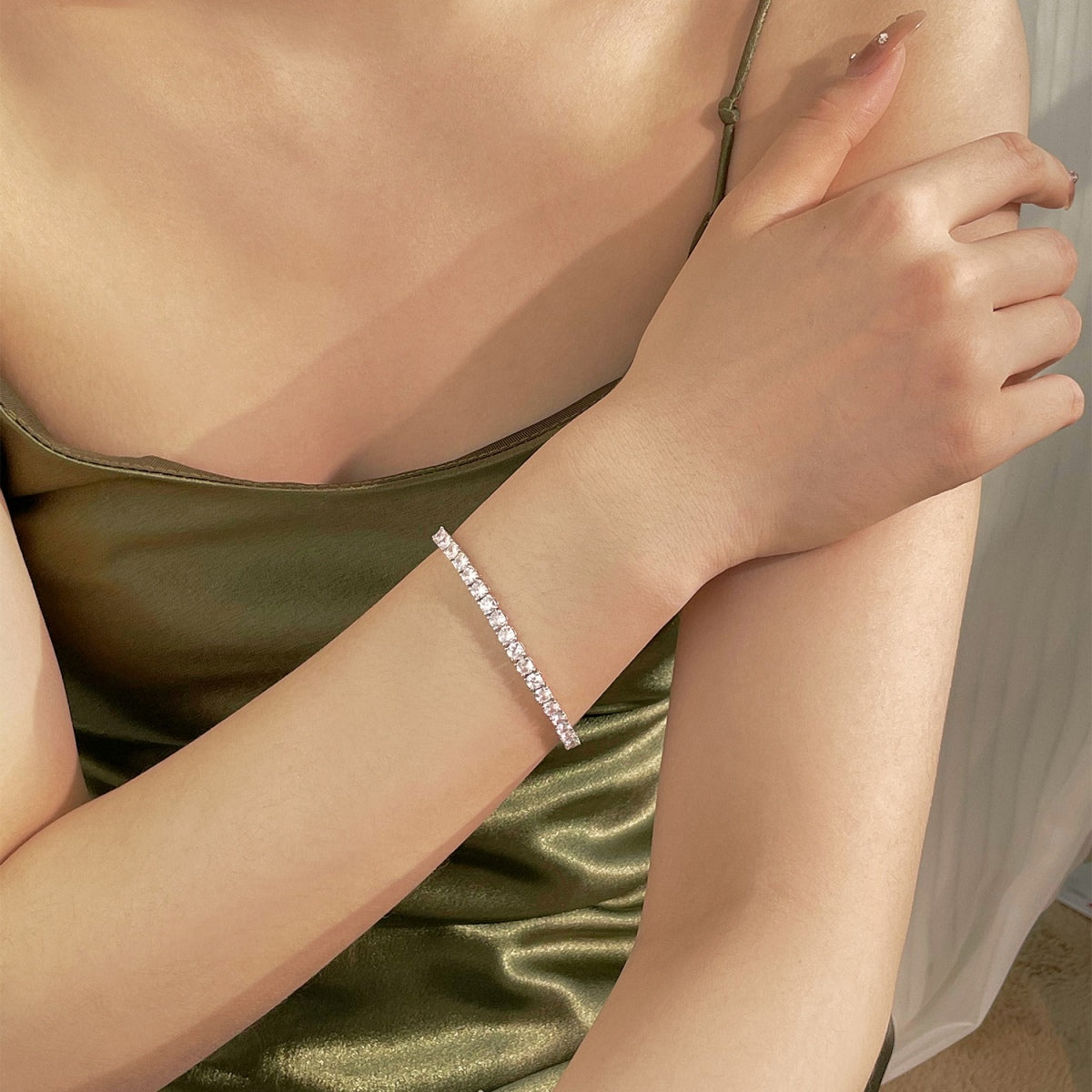 [RAFFINE]Luxurious Ornate Round Cut Tennis Bracelet