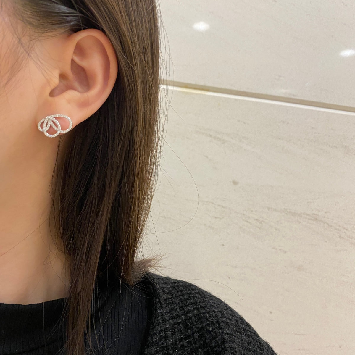 [RAFFINE]Exquisite Butterfly Shape Earrings