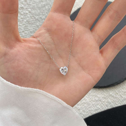 [RAFFINE]Heart Shape Main Stone Pendant Collarbone Necklace