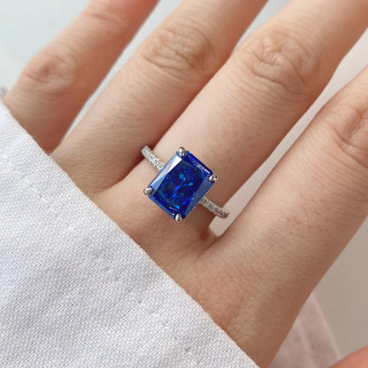 [RAFFINE]4.0 Carat Luxurious Engagement Ring