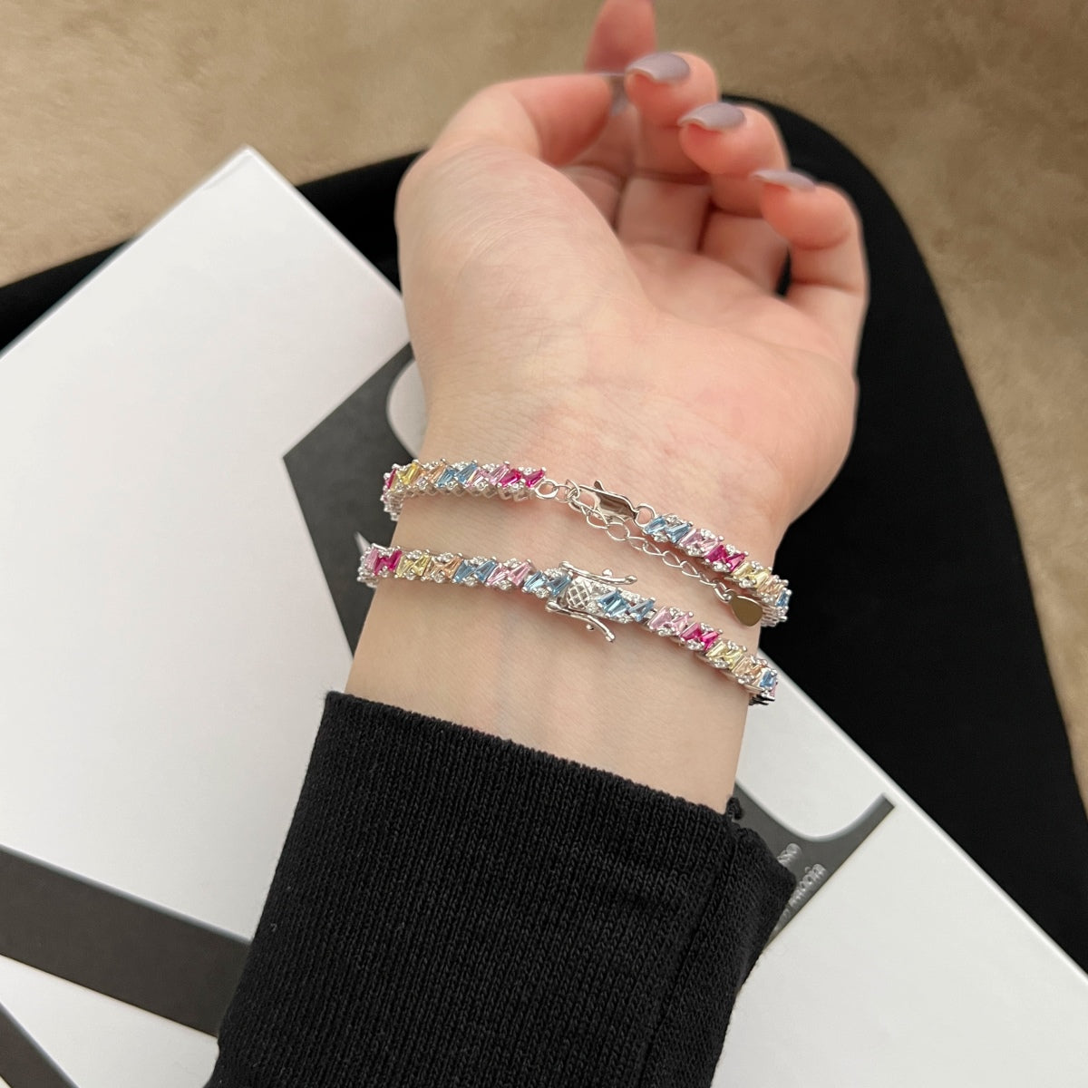[RAFFINE]Ornate Sparkling Multi Cut Party Bracelet