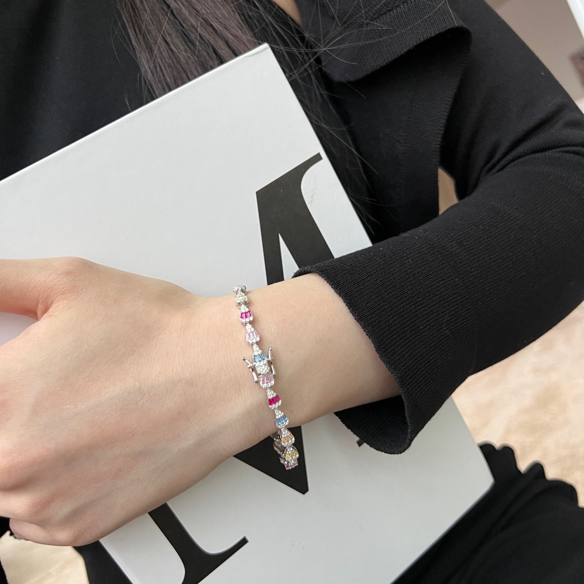[RAFFINE]Radiant Water Drop Shape Daily Bracelet