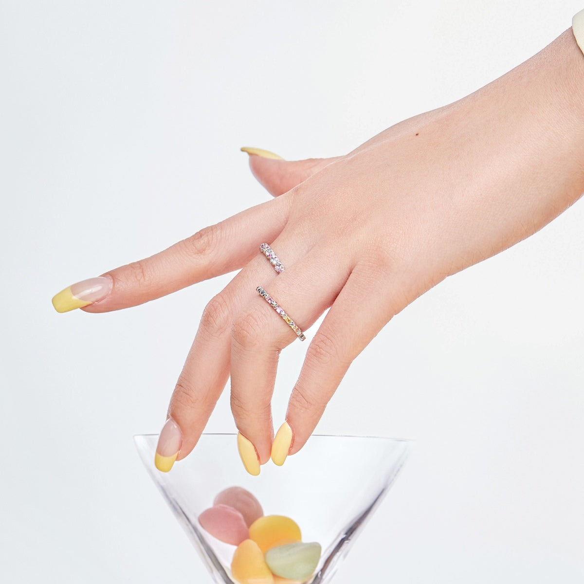 [RAFFINE]Dainty Ebullient Round Cut Daily Ring