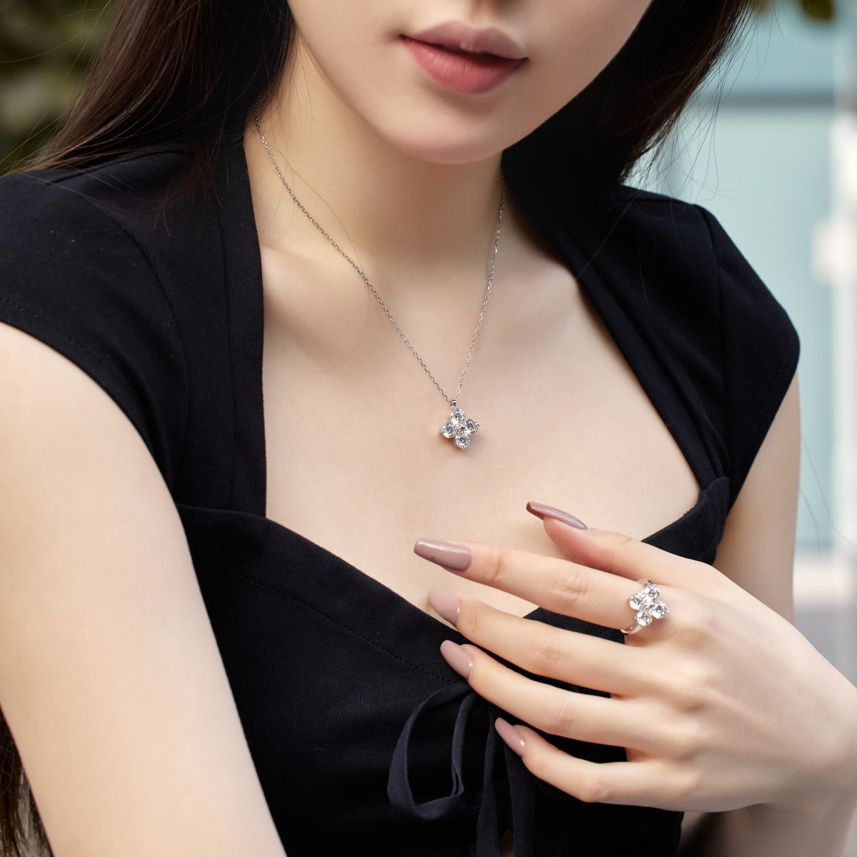 [RAFFINE]Four-Leaf Clover And Eight-Pointed Star Necklace