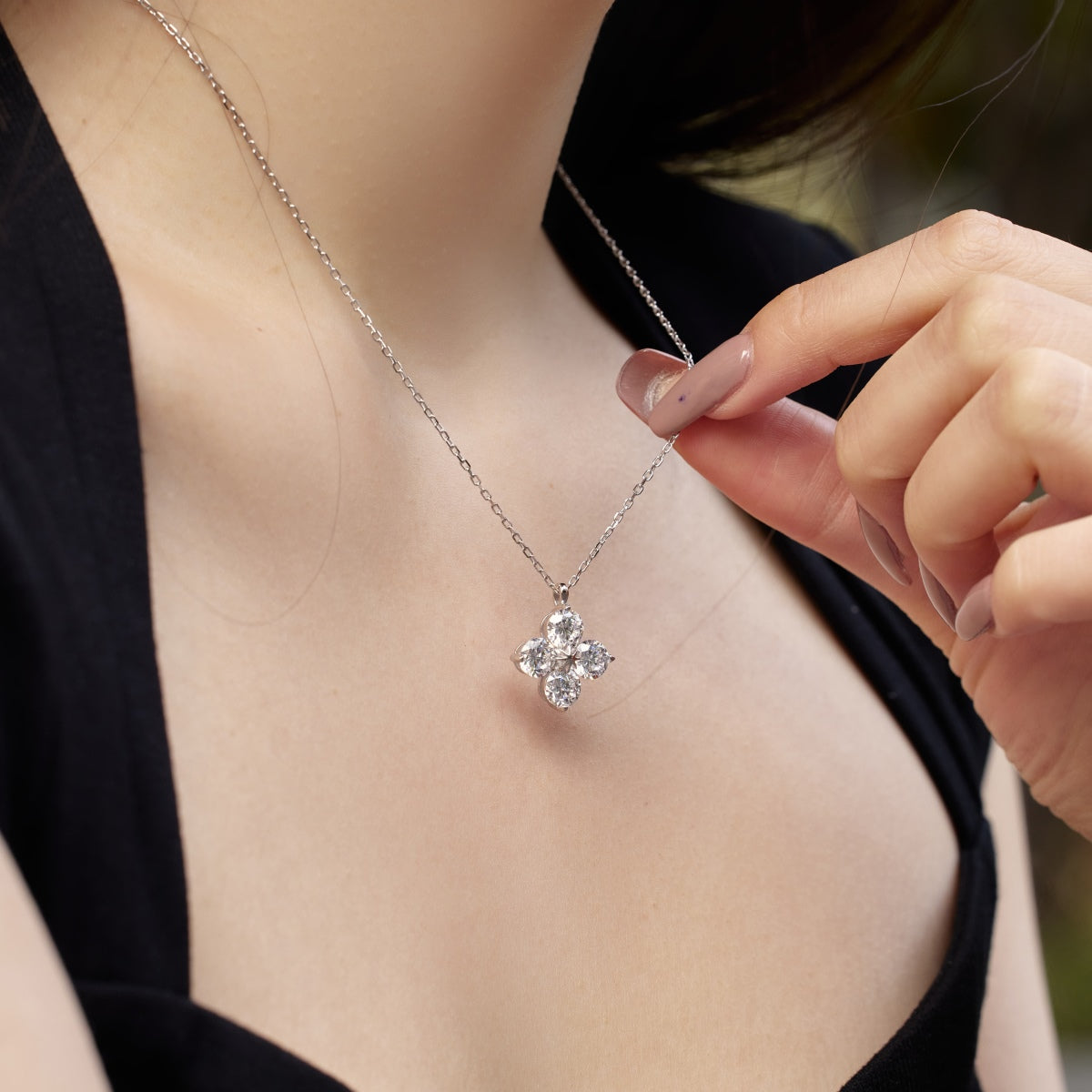 [RAFFINE]Four-Leaf Clover And Eight-Pointed Star Necklace