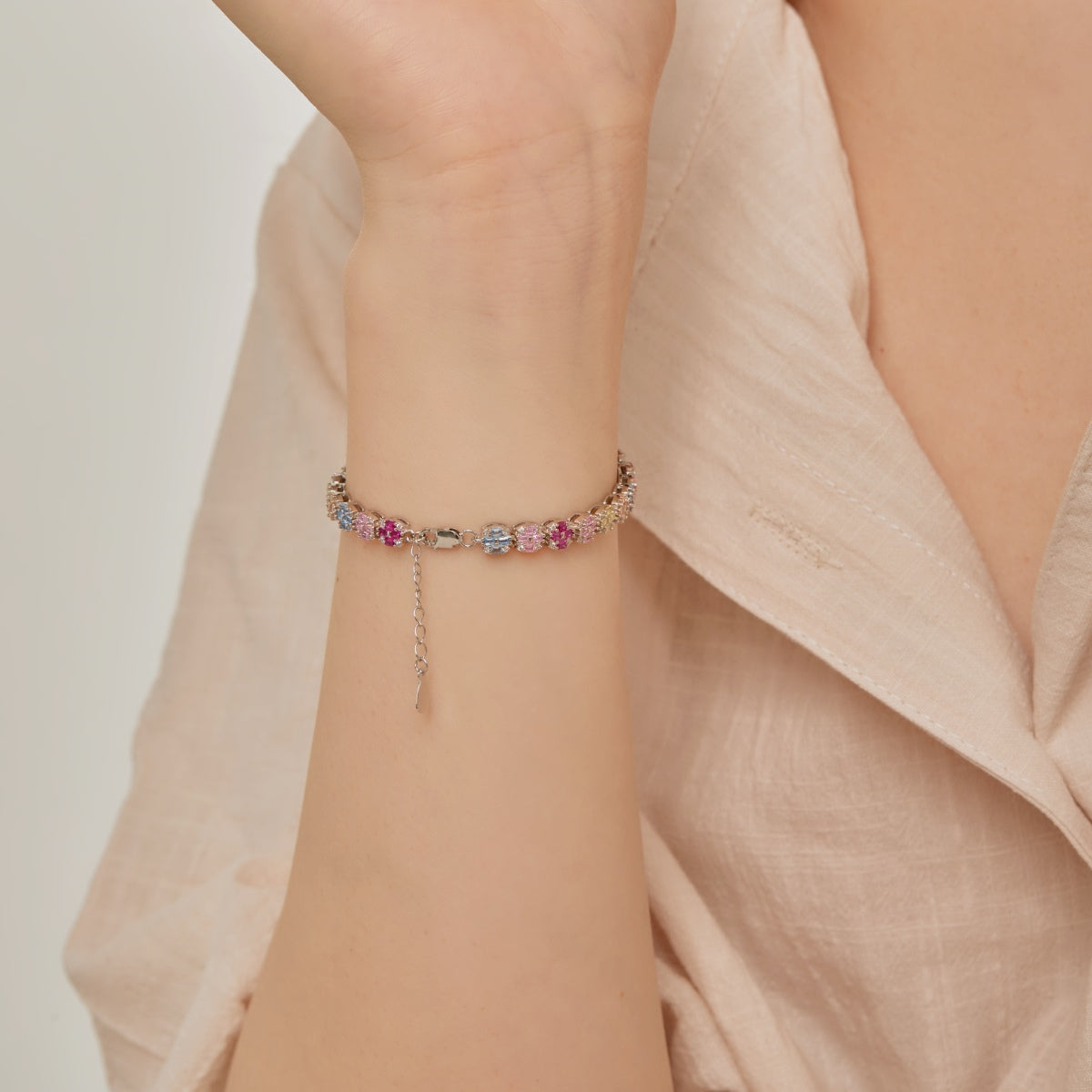 [RAFFINE]Delicate Colorful Emerald Cut Daily Bracelet