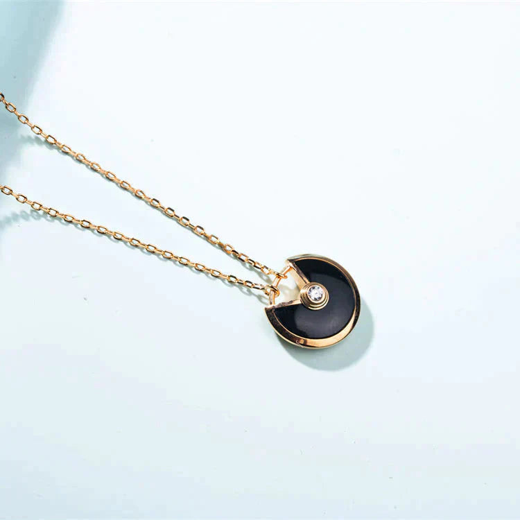 [RAFFINE]AMULETTE GOLD CARNELIAN ONYX NECKLACE