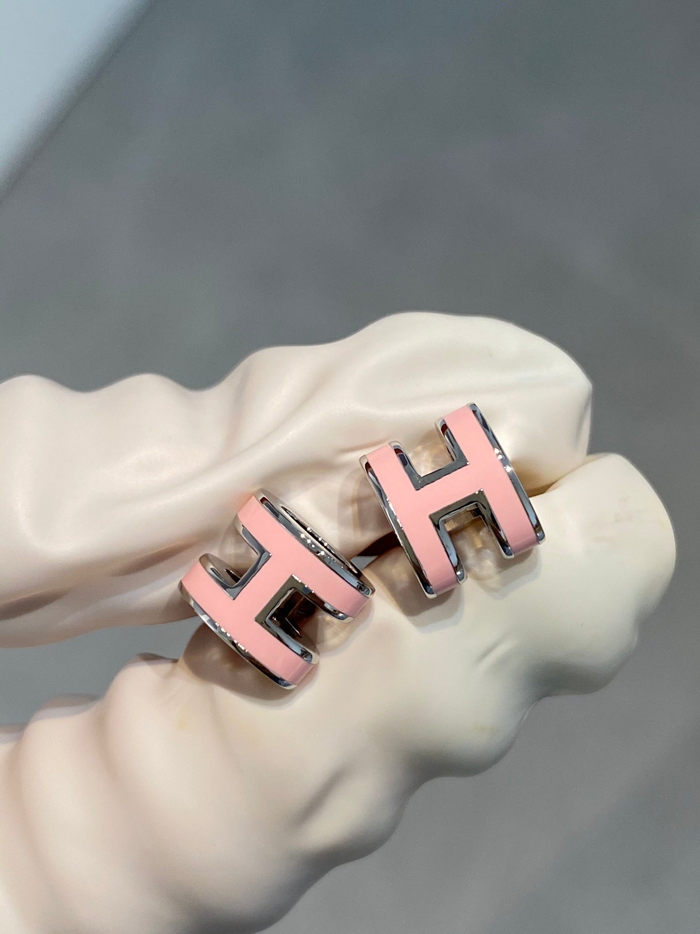 [RAFFINE]MINI POP H SILVER EARRINGS PINK