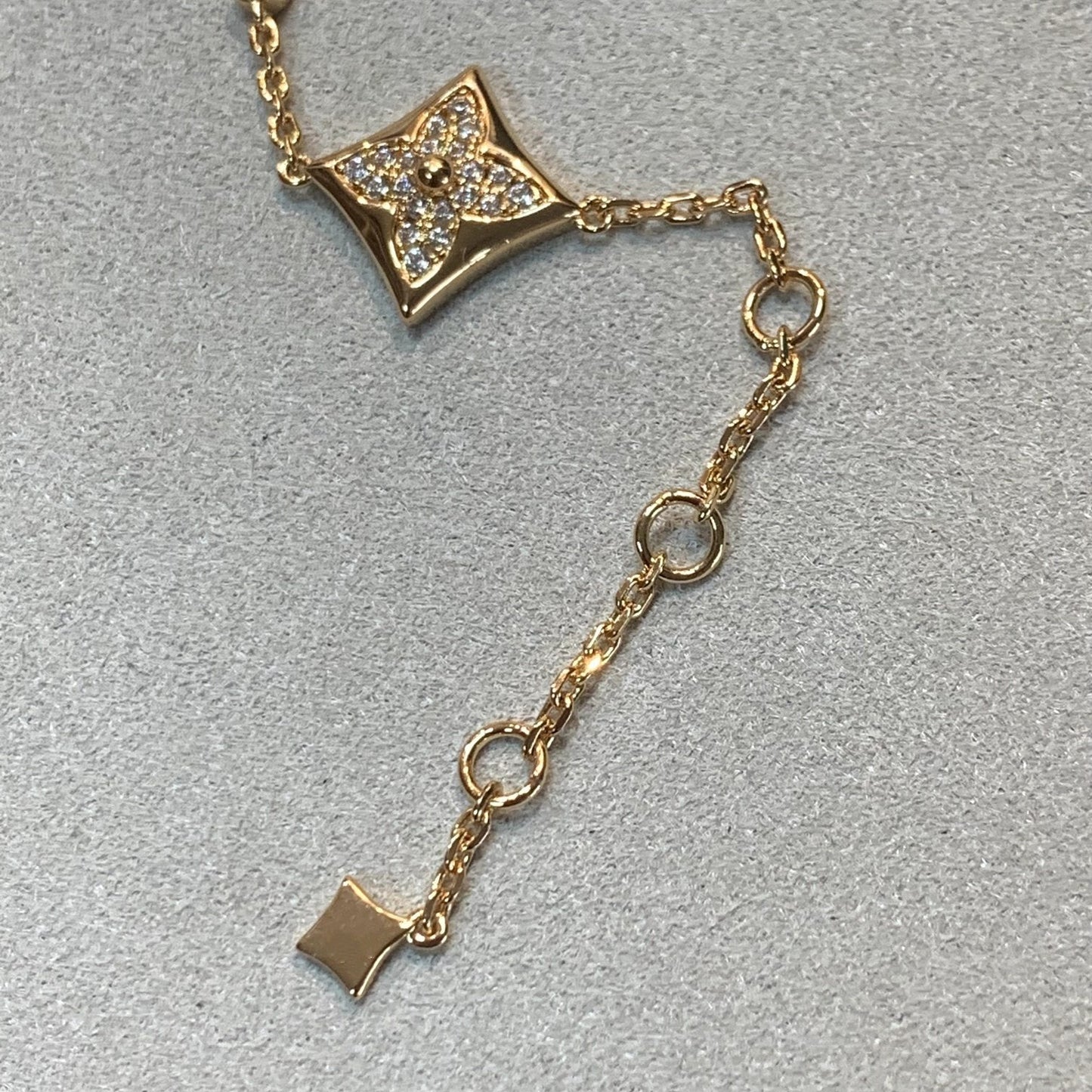 [RAFFINE]STAR AND SUN 4 MOTIFS GOLD DIAMONDS BRACELET