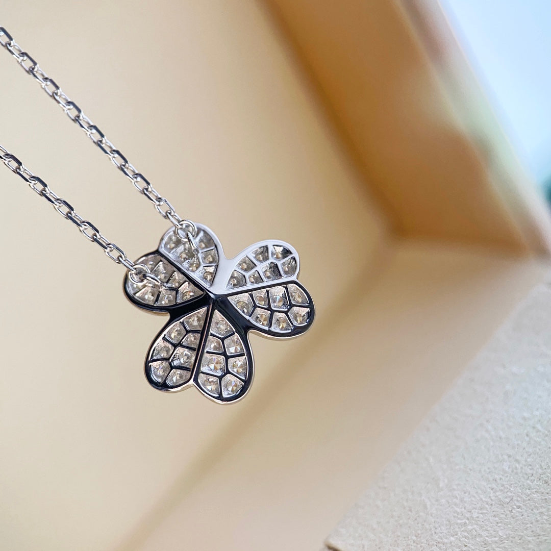 [RAFFINE]CLOVER DIAMOND NECKLACE SILVER