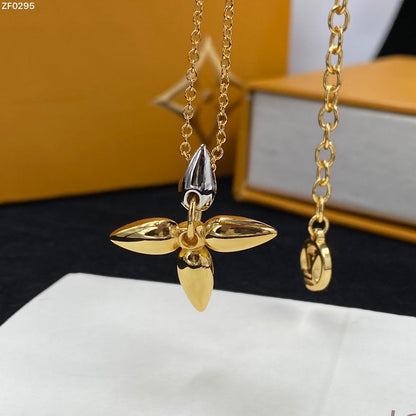 [RAFFINE]LOUISETTE PEDANT GOLD NECKLACE
