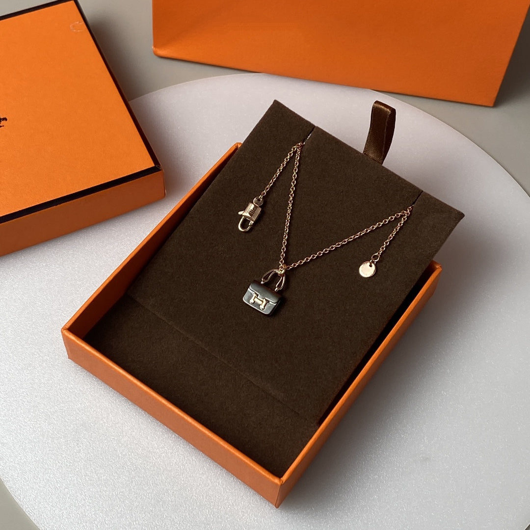[RAFFINE]CONSTANCE BLACK PEDANT PINK GOLD NECKLACE