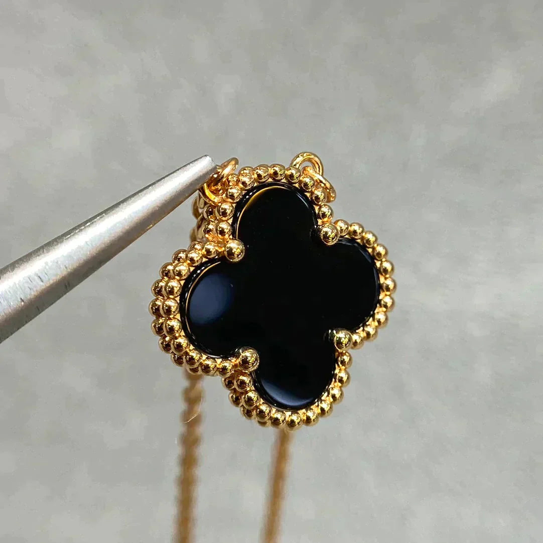 [RAFFINE]CLOVER 15MM BLACK ONYX SINGLE FLOWER NECKLACE