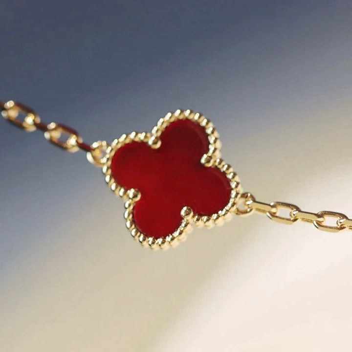 [RAFFINE]CLOVER 20 MOTIFS CARNELIAN NECKLACE