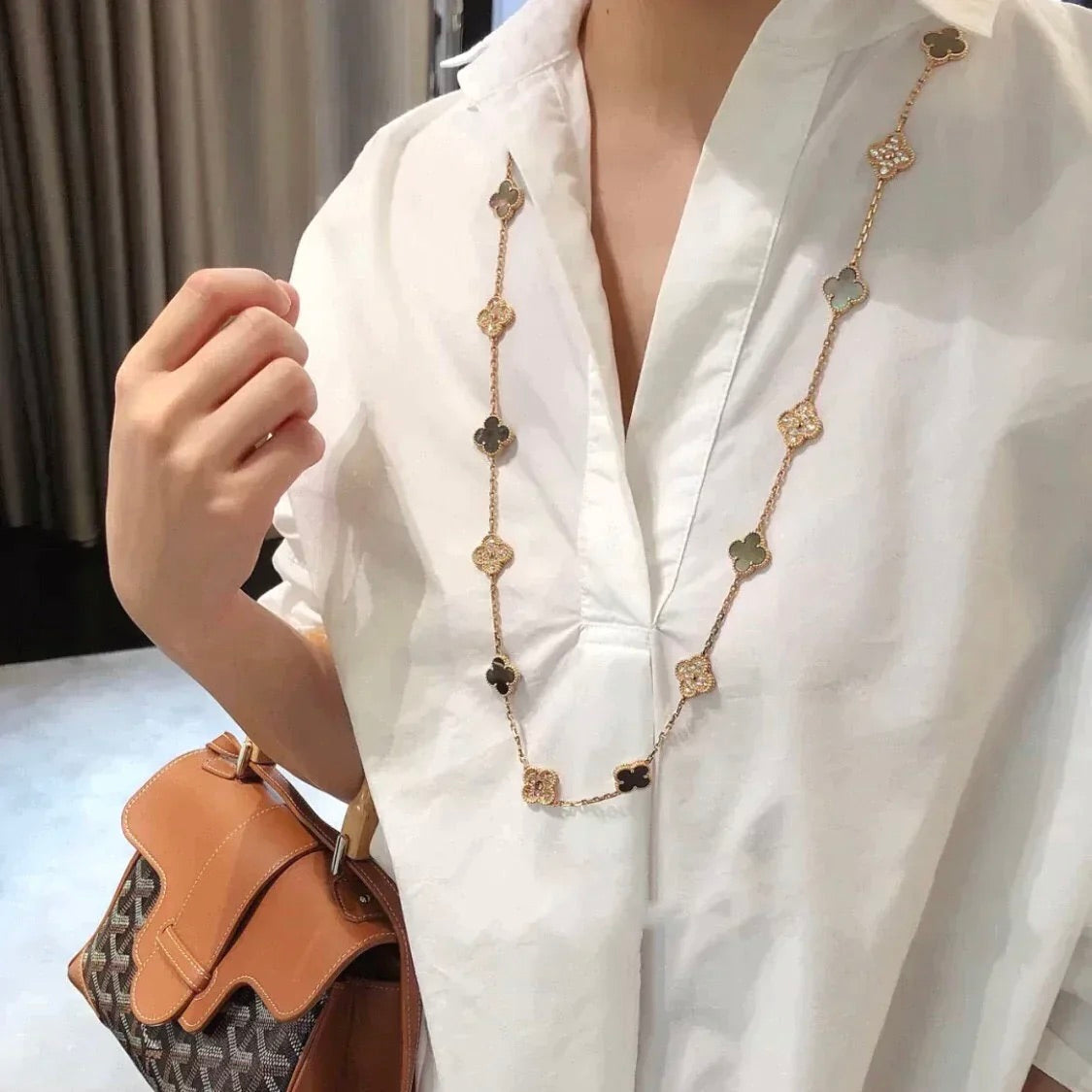 [RAFFINE]CLOVER 20 MOTIFS DARK MOP DIAMOND  NECKLACE