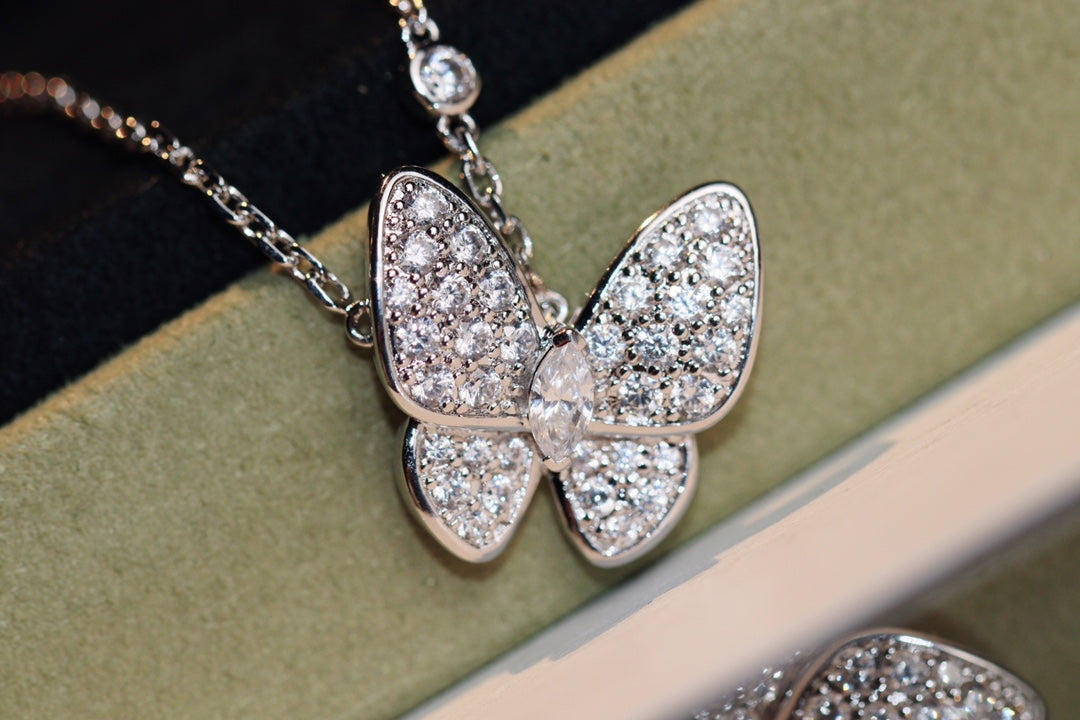 [RAFFINE]BUTTERFLY DIAMOND NECKLACE