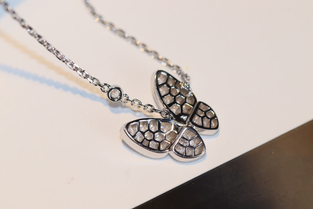 [RAFFINE]BUTTERFLY DIAMOND NECKLACE