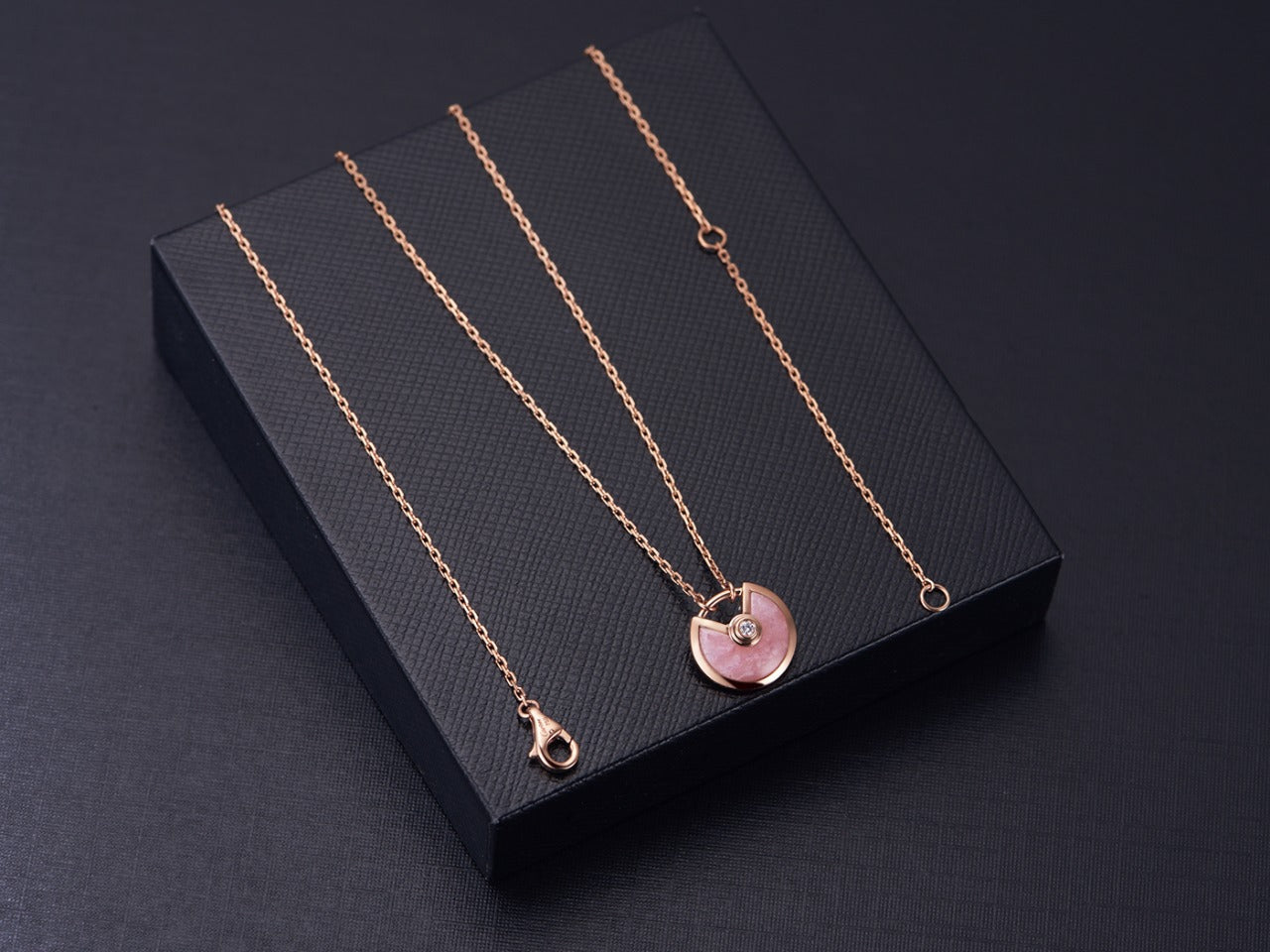 [RAFFINE]AMULETTE ROSE GOLD PINK MOP NECKLACE
