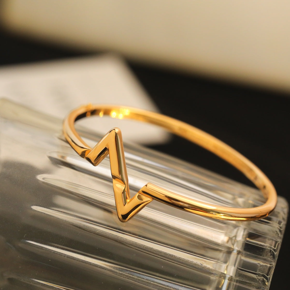 [RAFFINE]VOLTE UPSITE DOWN BRACELET