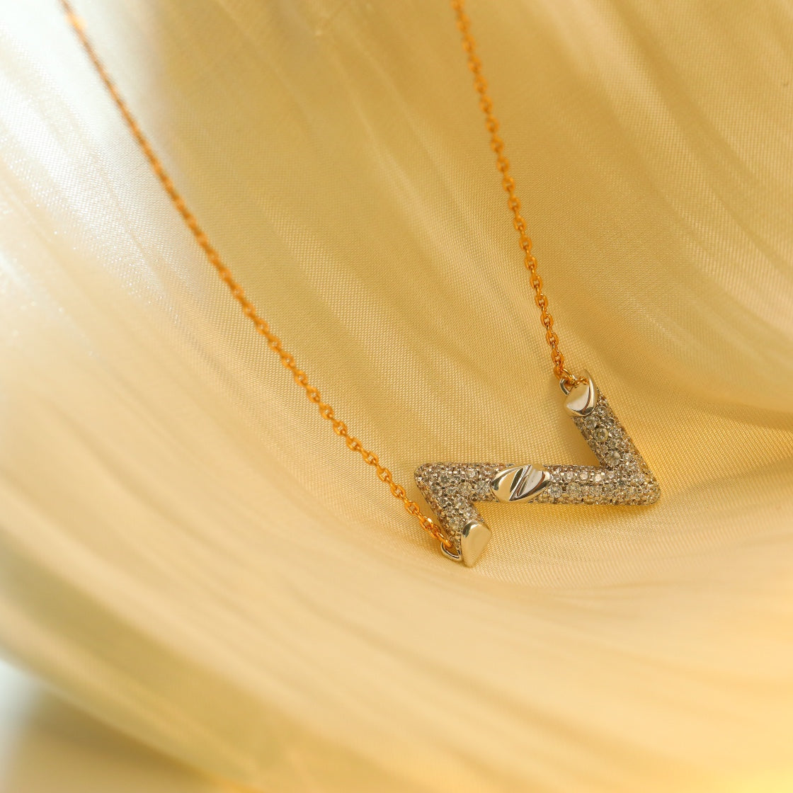 [RAFFINE]VOLT SILVER DIAMOND PEDANT NECKLACE