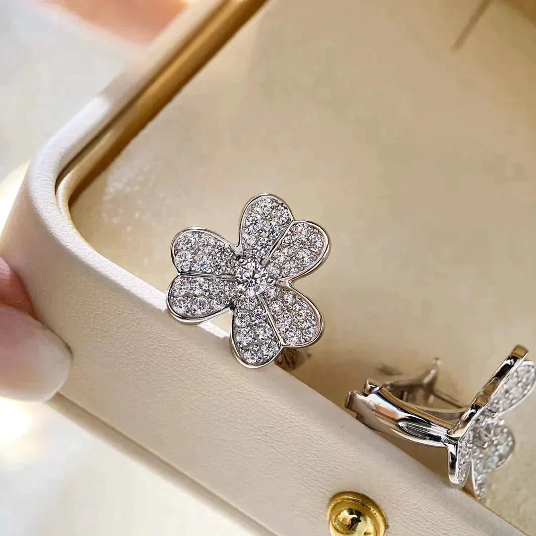 [RAFFINE]CLOVER COMOS DIAMOND EARRINGS SILVER
