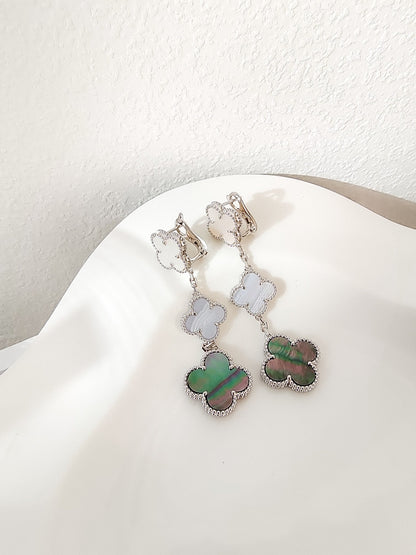 [RAFFINE]CLOVER 3 MOTIFS CHALCEDONY DARK MOP SILVER EARRINGS