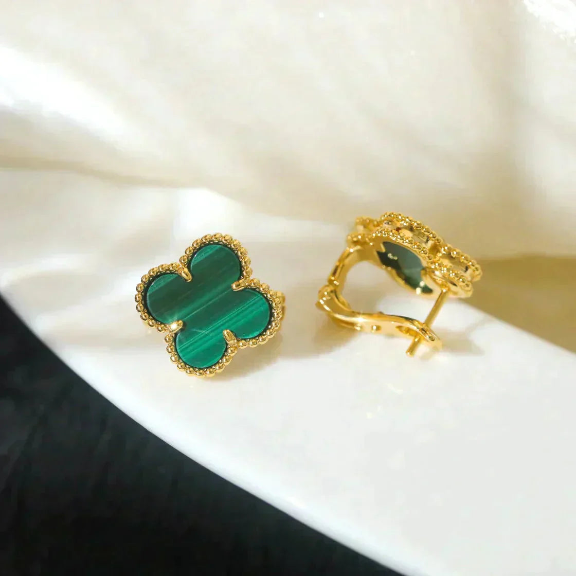 [RAFFINE]CLOVER MEDIUM 1 MOTIFS MALACHITE  EARRINGS