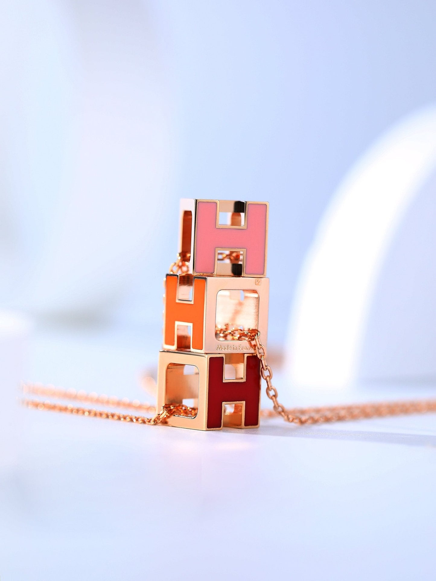 [RAFFINE]H CAGE PINK GOLD NECKLACE