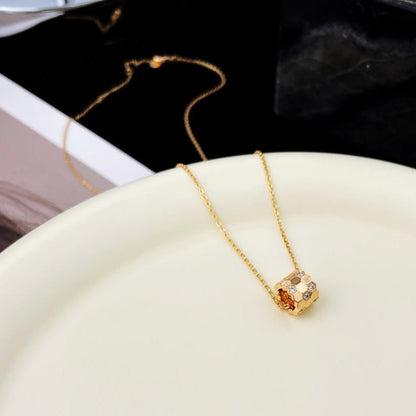 [RAFFINE]BEE MINI PEDANT DIAMOND NECKLACE