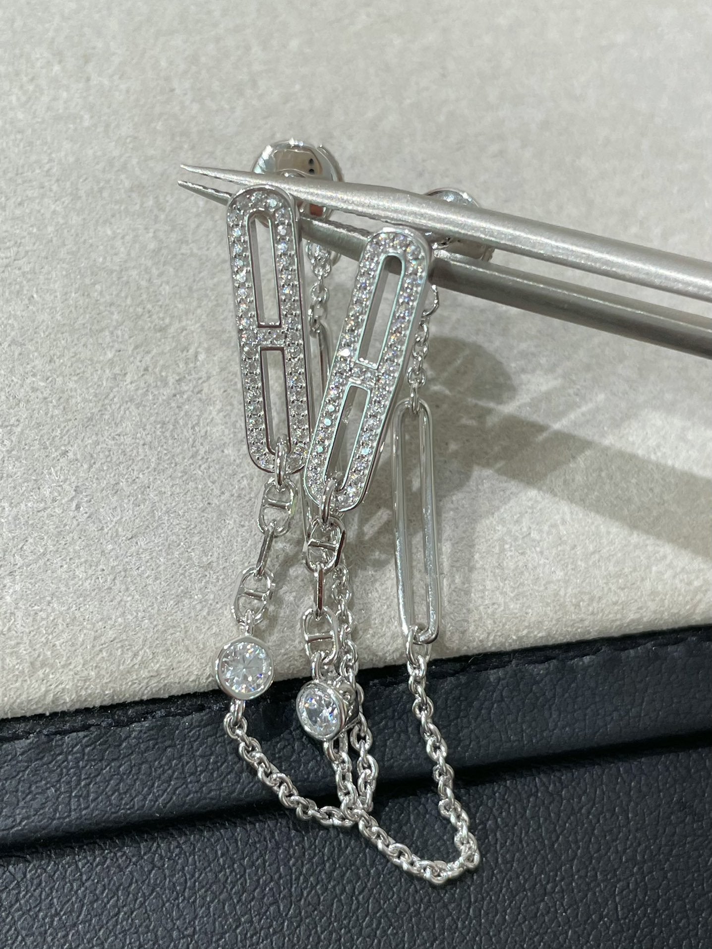 [RAFFINE]CHAINE CHAOS DIAMOND DROP EARRINGS