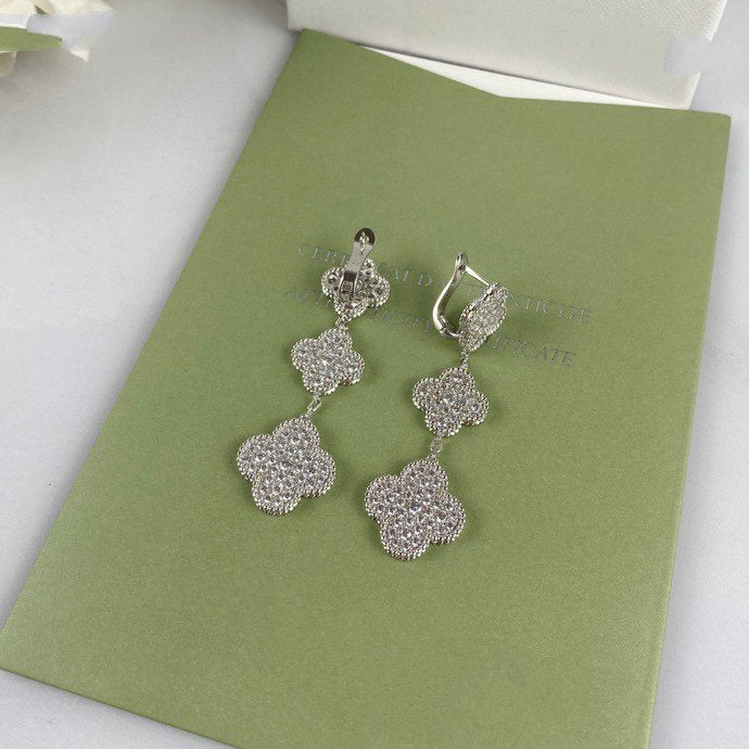 [RAFFINE]CLOVER 3 MOTIF DIAMOND SILVER DROP EARRINGS