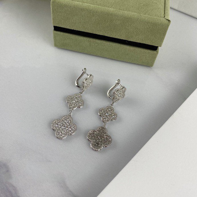 [RAFFINE]CLOVER 3 MOTIF DIAMOND SILVER DROP EARRINGS