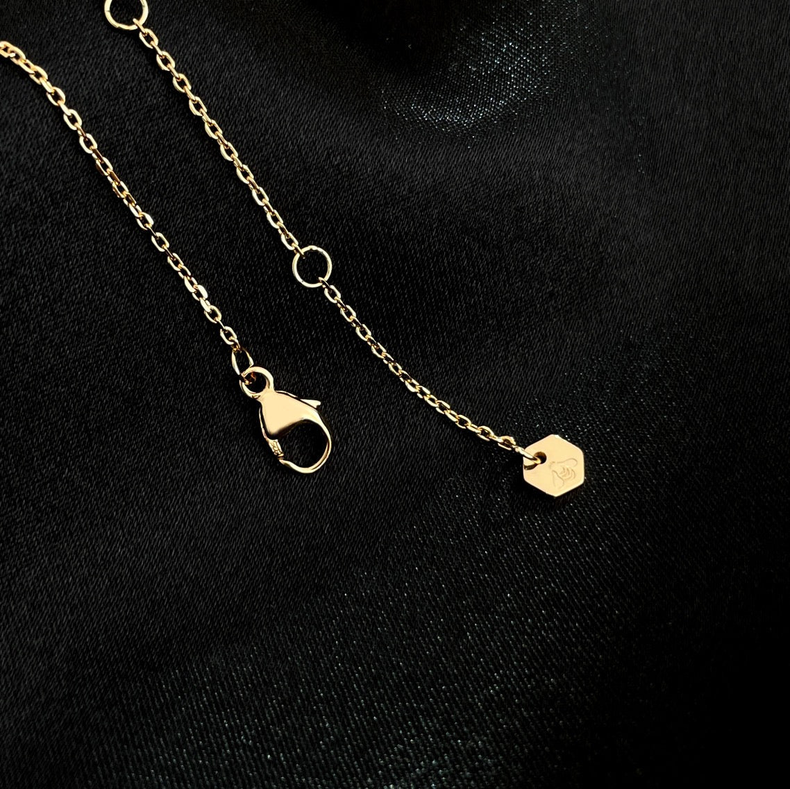 [RAFFINE]BEE MINI NECKLACE