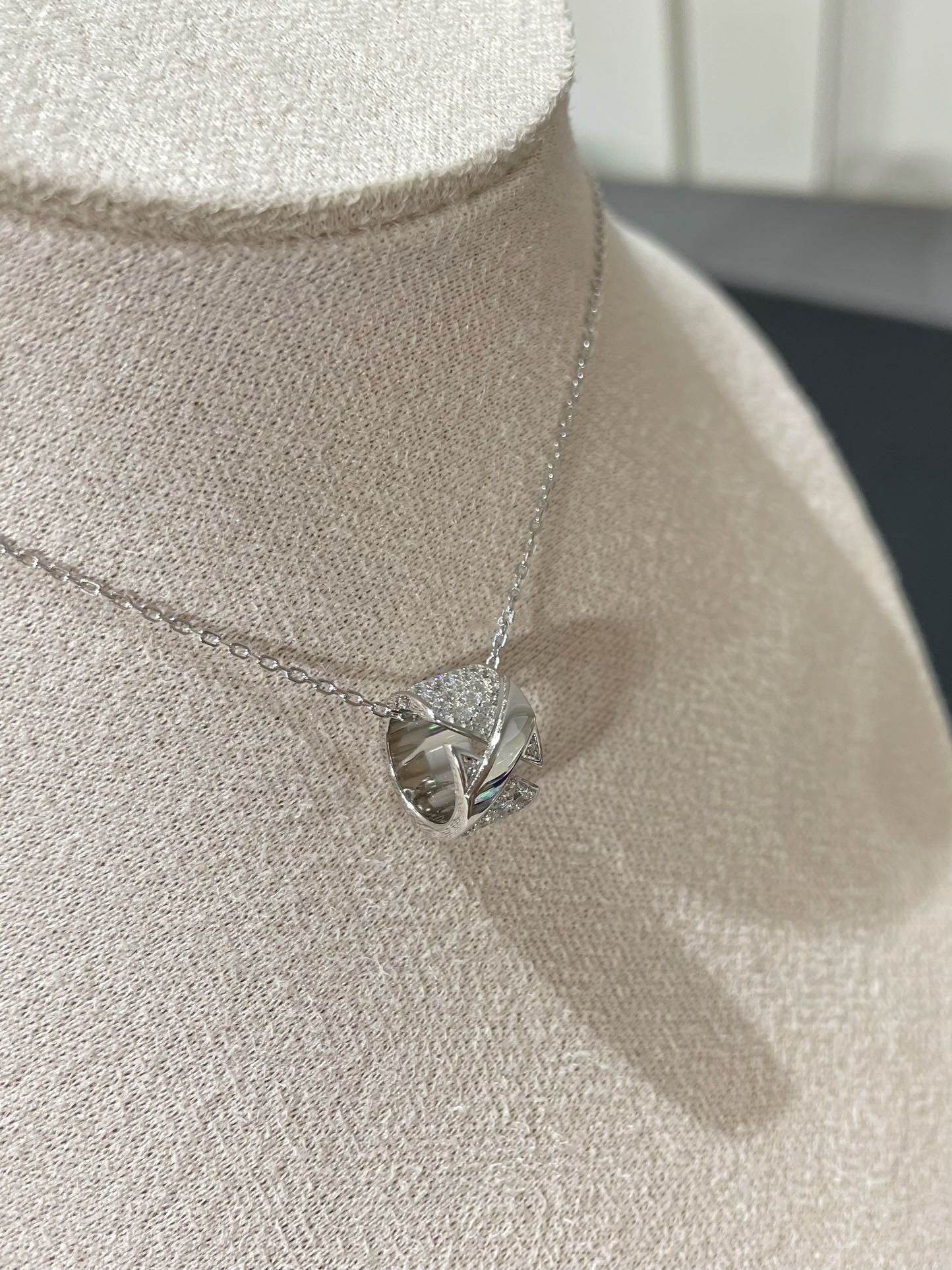[RAFFINE]LIENS EVIDENCE DIAMOND PAVED NECKLACE